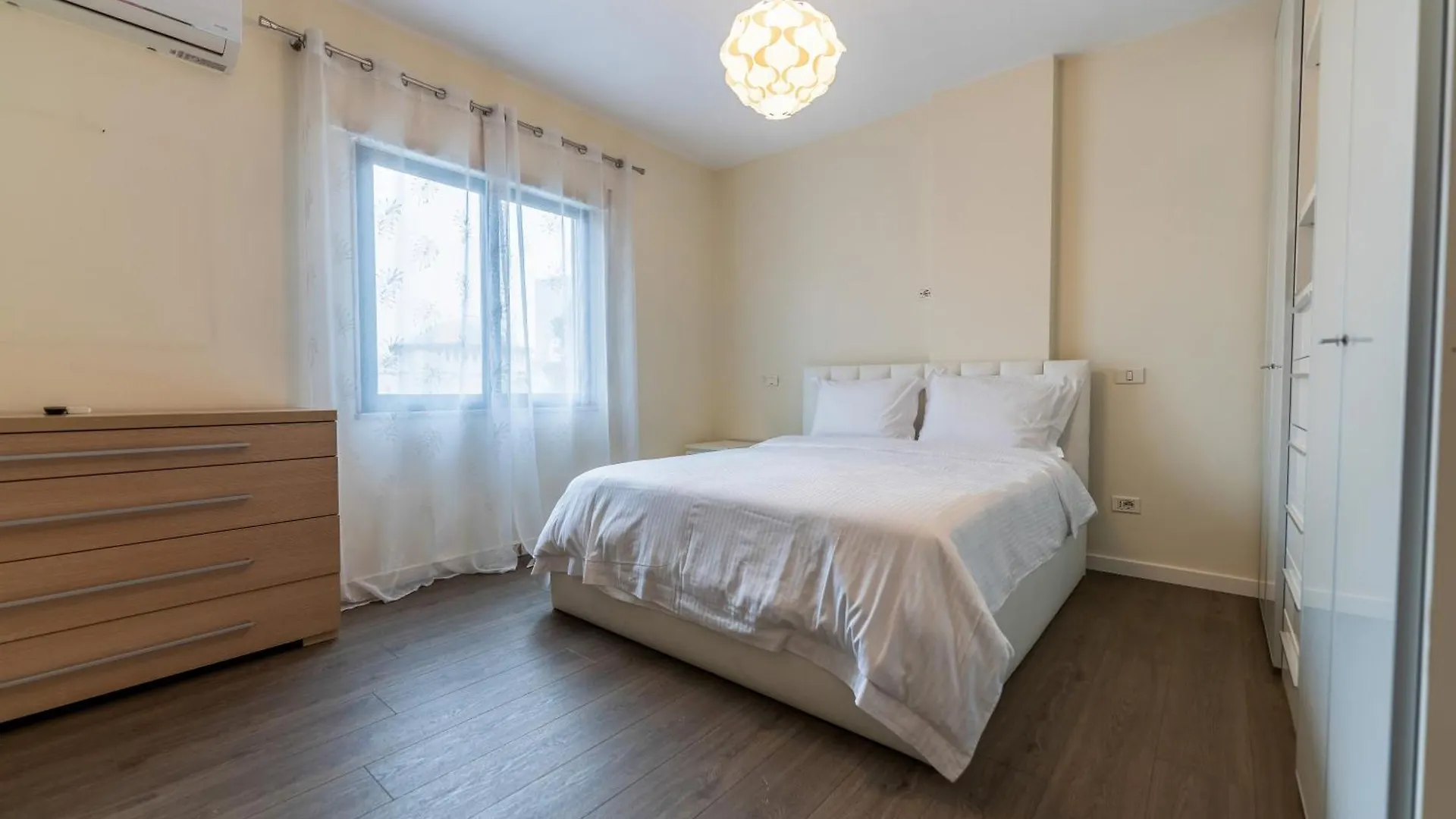 Hotel Elior Tirana